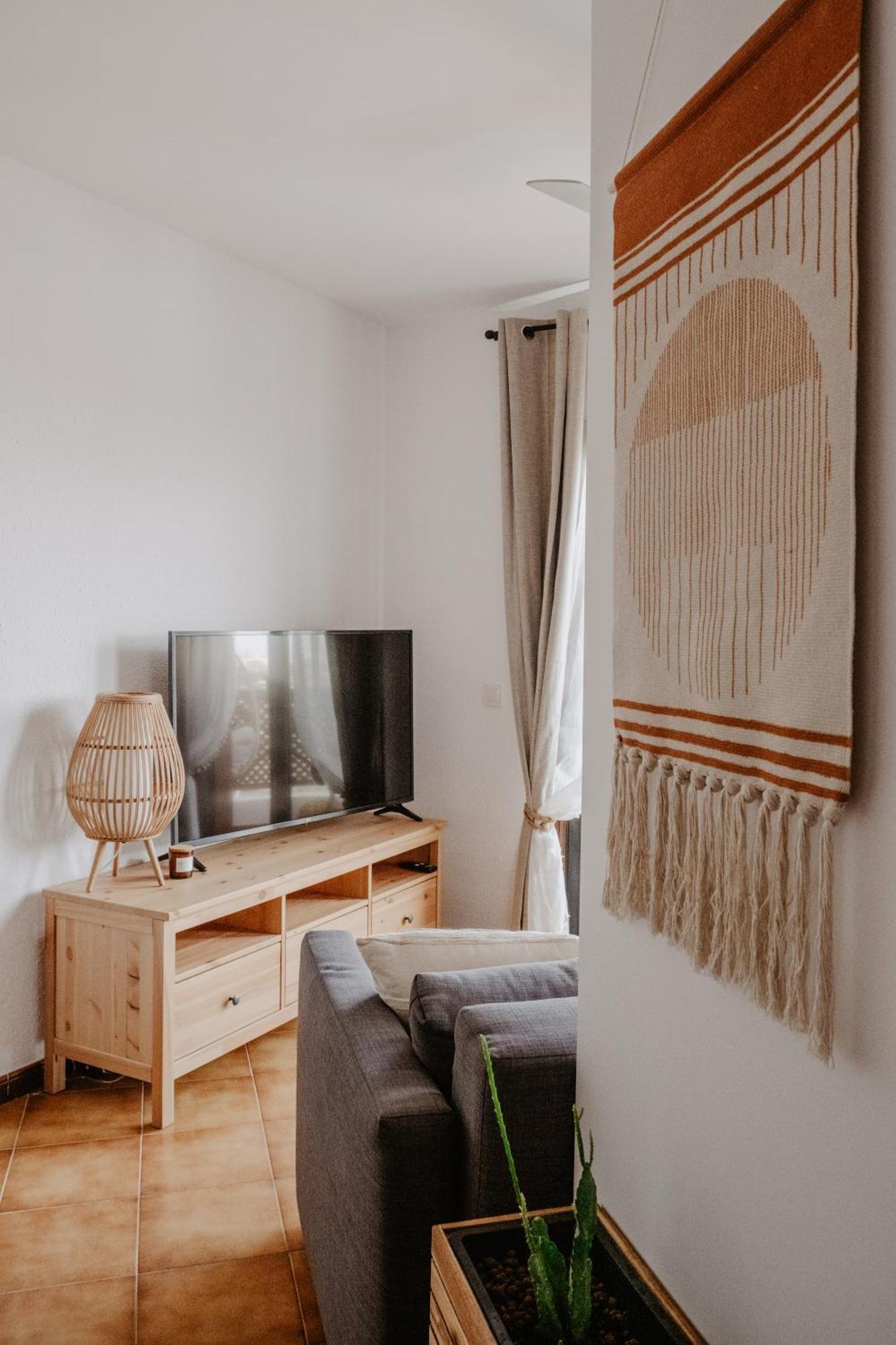 Alba Vista - Albatros Park In Golf Del Sur Tenerife - Heated Pool & Teide View Appartement